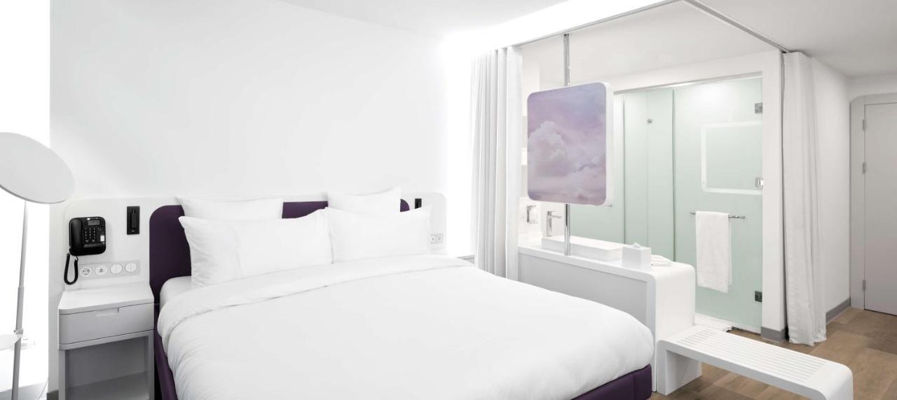 Yotelair Istanbul Airport, Duty Free - International Transit Area מראה חיצוני תמונה