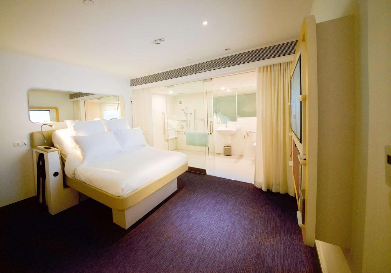 Yotelair Istanbul Airport, Duty Free - International Transit Area מראה חיצוני תמונה
