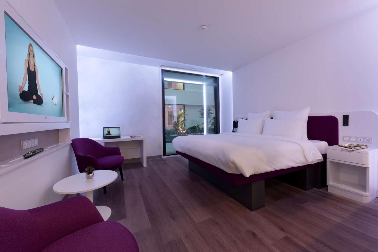 Yotelair Istanbul Airport, Duty Free - International Transit Area מראה חיצוני תמונה